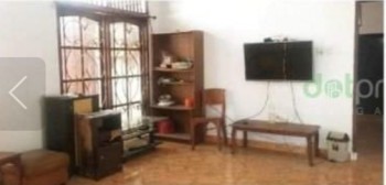 Onlist Disewakan Rumah Full Furnished 2 Lt Daerah Suli Dekat Gatsu Denpasar Utara